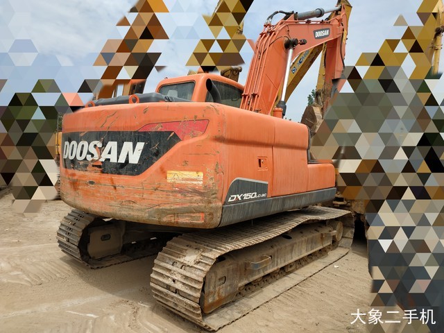 斗山 DX150LC-9C 挖掘机